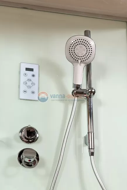 Душевая кабина Deto V9015, 90 x 90 см, с электрикой, гидромассажем, стекла матовые Душевая кабина Deto V9015, 90 x 90 см, с электрикой, гидромассажем, стекла матовые