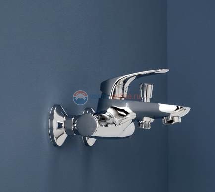 Смеситель Aquanet Techno SD90881 (187208) для ванны и душа Смеситель Aquanet Techno SD90881 (187208) для ванны и душа