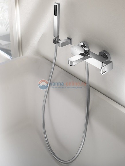 Ручной душ Cezares Levico LEVICO-KD-01-Cr, с держателем и шлангом 150 см Ручной душ Cezares Levico LEVICO-KD-01-Cr, с держателем и шлангом 150 см