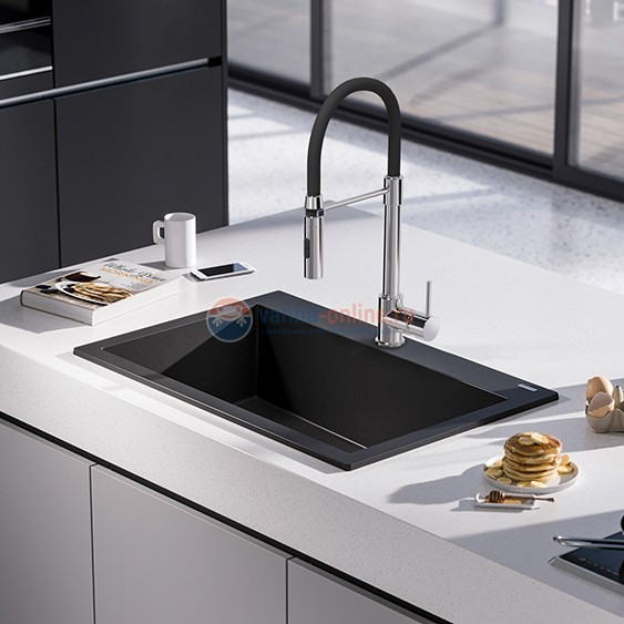 Смеситель для кухни Paini Cox гибкий излив черный Смеситель для кухни Paini Cox гибкий излив черный