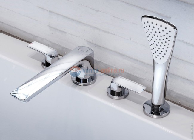 Смеситель Kludi Ameo 414240575 для ванны и душа на 4 отверстия, рычаги плоские