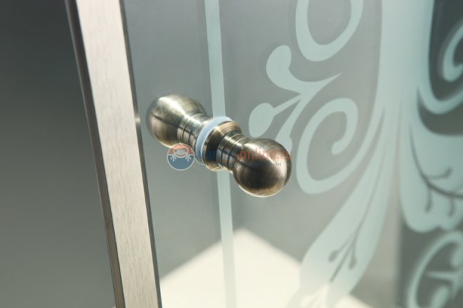 Душевой уголок Cezares GIUBILEO-R-2-80-SCORREVOLE-C-Br, 80 х 80 х 195 см, стекло матовое узорчатое Душевой уголок Cezares GIUBILEO-R-2-80-SCORREVOLE-C-Br, 80 х 80 х 195 см, стекло матовое узорчатое