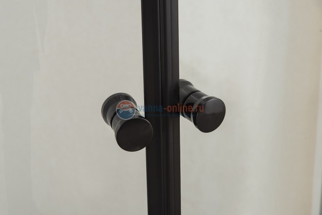 Душевой уголок Orange E01, E01-100TB, 100 х 100 см, стекла прозрачные, профиль черный Душевой уголок Orange E01, E01-100TB, 100 х 100 см, стекла прозрачные, профиль черный