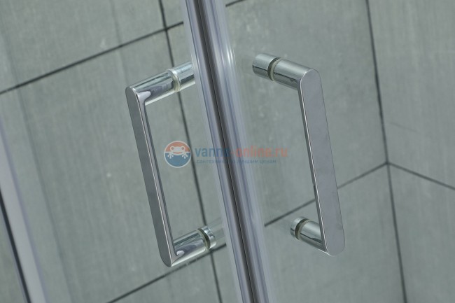 Душевой уголок Orange E04-100TCR, 100 х 100 см, стекла прозрачные, профиль хром Душевой уголок Orange E04-100TCR, 100 х 100 см, стекла прозрачные, профиль хром