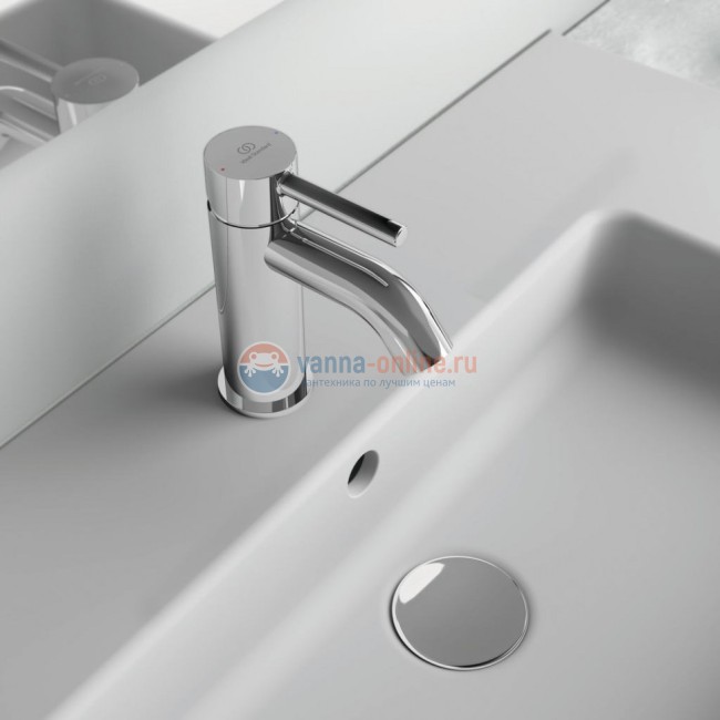 Смеситель для раковины Ideal Standard CERALINE BC192AA