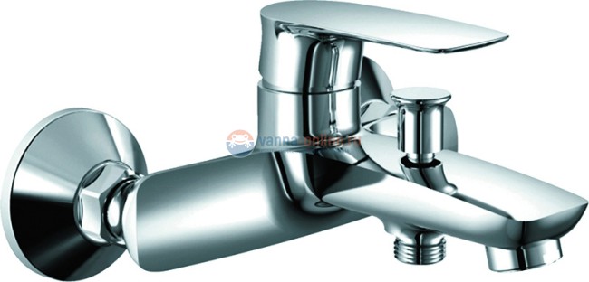 Смеситель Orange Mari M07-100cr для ванны и душа Смеситель Orange Mari M07-100cr для ванны и душа
