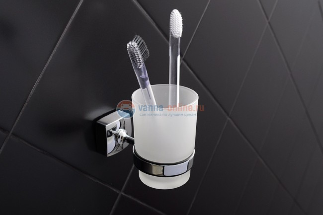 Стакан Fixsen Kvadro FX-61306, хром Стакан Fixsen Kvadro FX-61306, хром