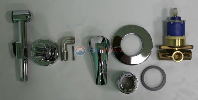 Гигиенический душ GROHE BauCurve 123072 со смесителем (4 в 1)