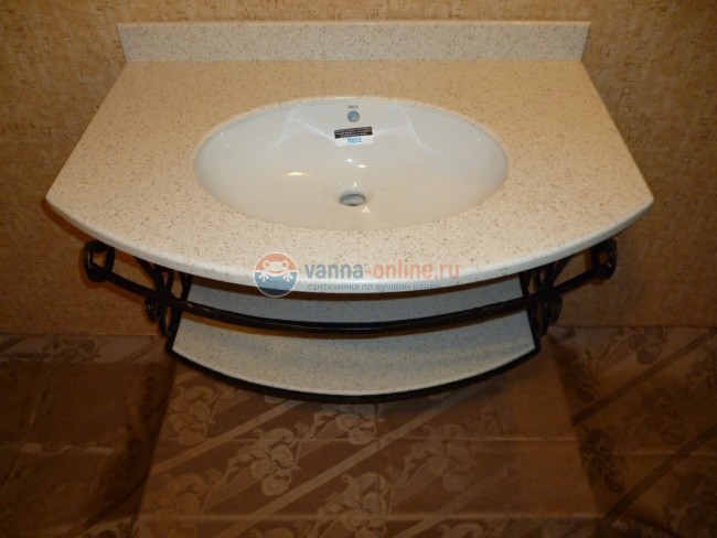 Раковина Roca Grand Berna 327899000, врезная снизу, 62 x 39 см Раковина Roca Grand Berna 327899000, врезная снизу, 62 x 39 см