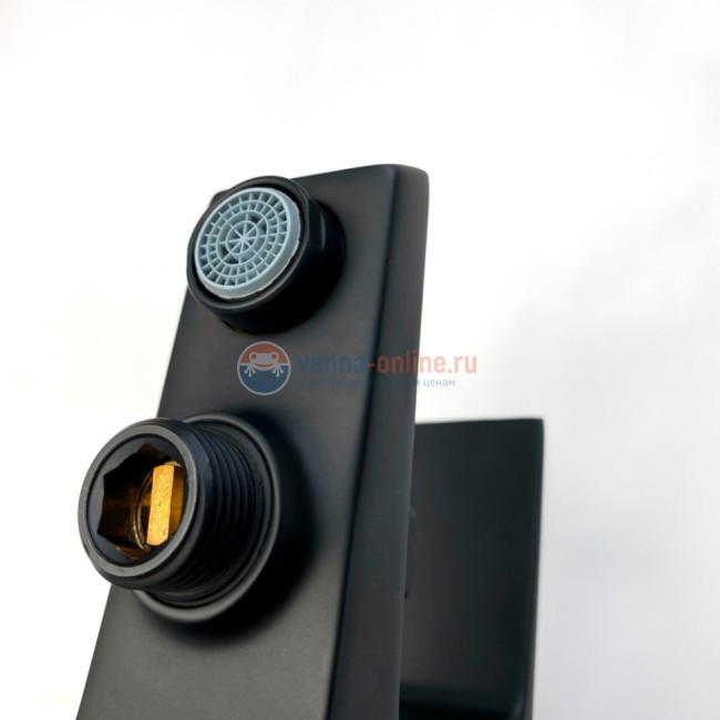 Смеситель для ванны Paini Torre без аксессуара, черный Смеситель для ванны Paini Torre без аксессуара, черный