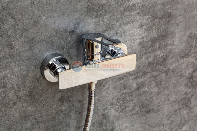 Душевая система Agger Brave A2392200 без излива, хром