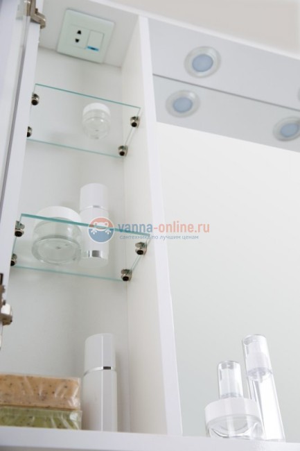 Зеркальный шкаф BelBagno Marino MARINO-SPC-600/750-1A-BL-P-L/R, 60 х 75 см, левый/правый, с LED-подсветкой, Bianco Lucido - белый глянец Зеркальный шкаф BelBagno Marino MARINO-SPC-600/750-1A-BL-P-L/R, 60 х 75 см, левый/правый, с LED-подсветкой, Bianco Lucido - белый глянец